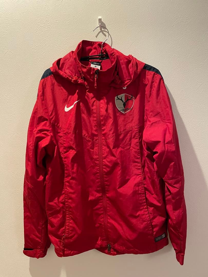 【大幅値下げ】鹿島アントラーズウィンドブレーカー