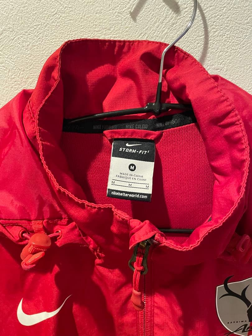 【大幅値下げ】鹿島アントラーズウィンドブレーカー