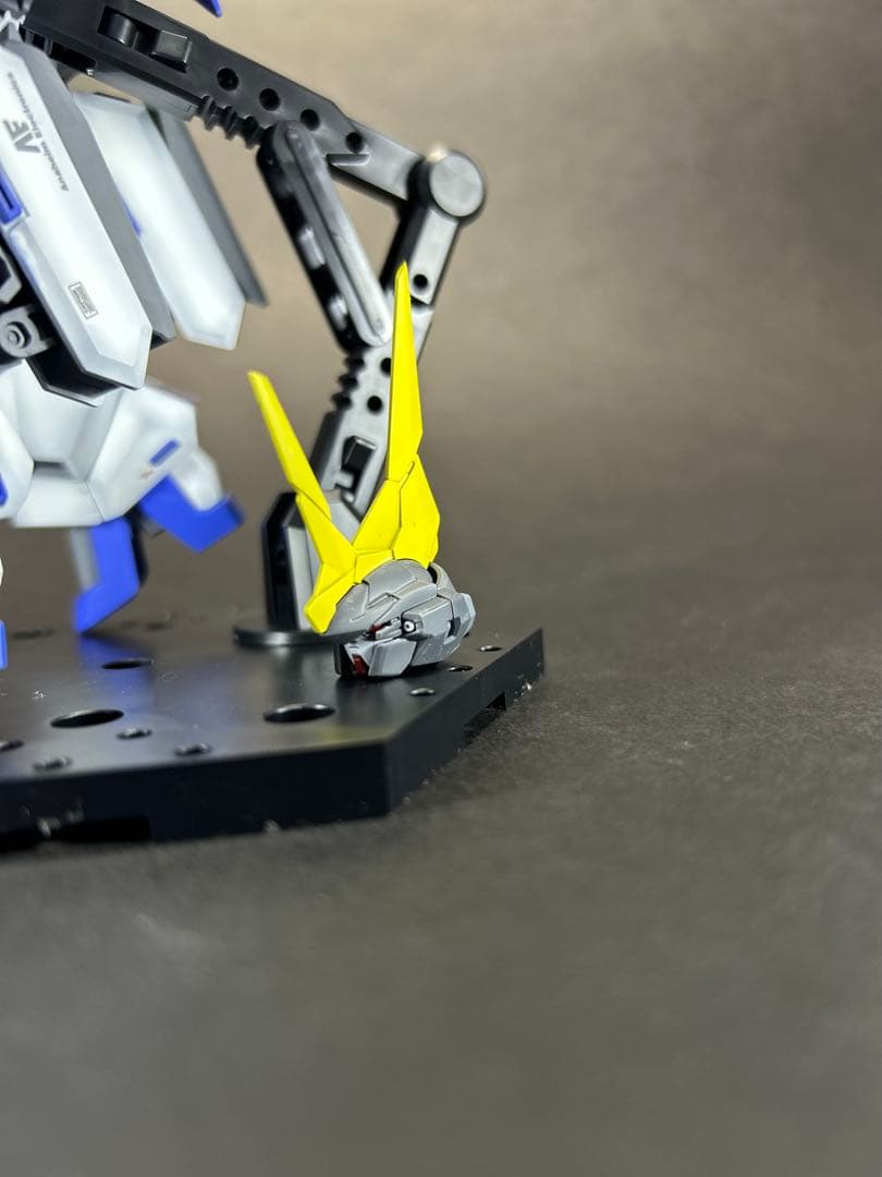 HGガンダムTR-6 レジオン鹵獲仕様　完成品