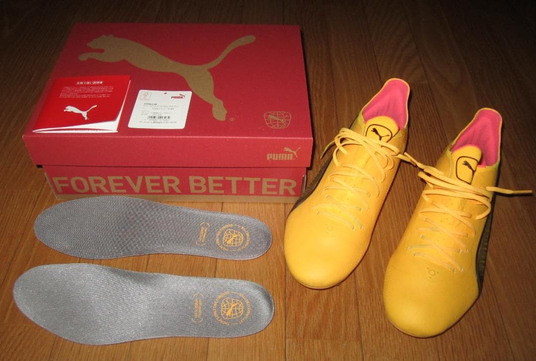 プーマのスパイク「キング アルティメット FG/AG」フォーエバー ファスター