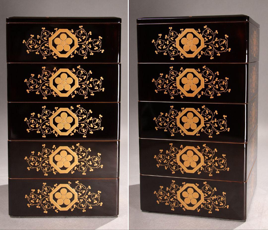 M486 輪島塗 八重門彦助 梅鉢家紋 蔦 宝尽くし金蒔絵 黒塗五段重 梨子地