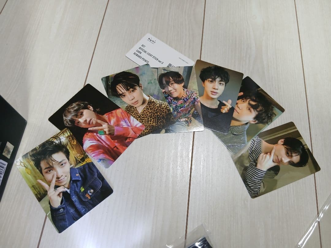 BTS　オフィシャルライトスティックVer.3　2本セット　写真のみです　ペンラ