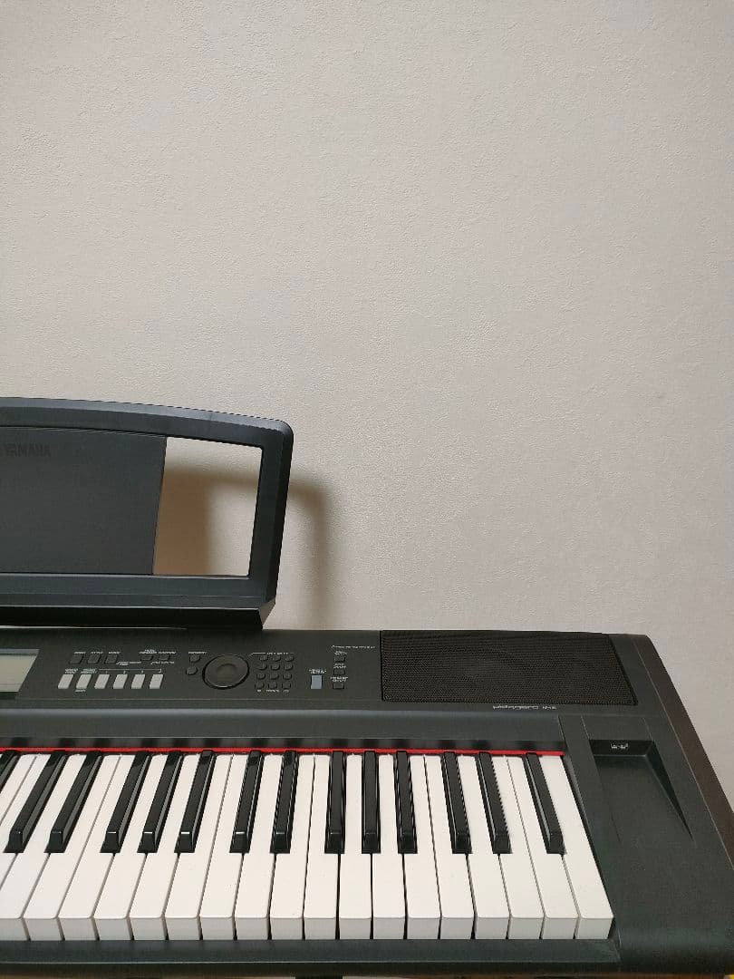ヤマハ　YAMAHA　電子ピアノ　76鍵盤　piaggero　NP-V80