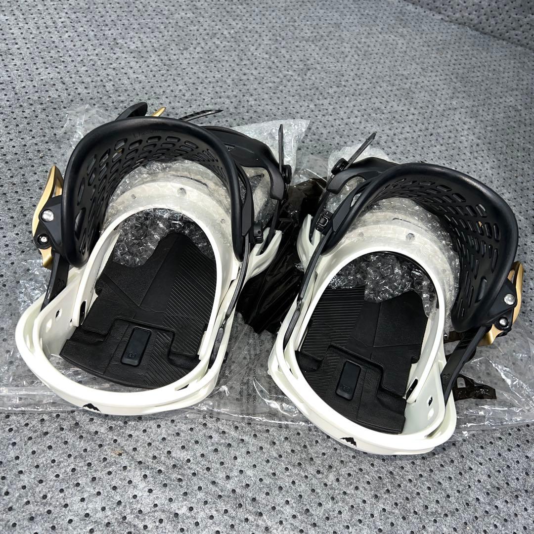 １回使用 BURTON Genesis サイズM ホワイト×ゴールド