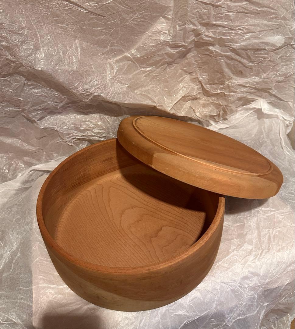 鎌倉彫　桂材　茶櫃木地