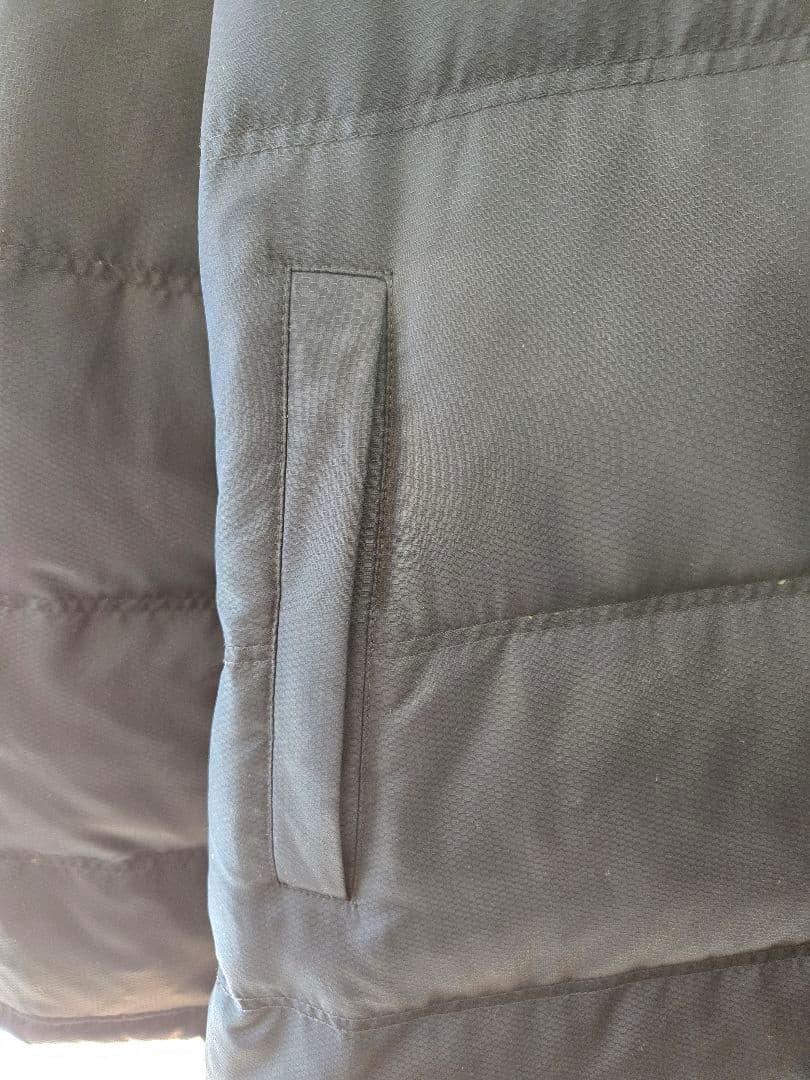 かなり美品　ASICS ダウン　ベンチコート