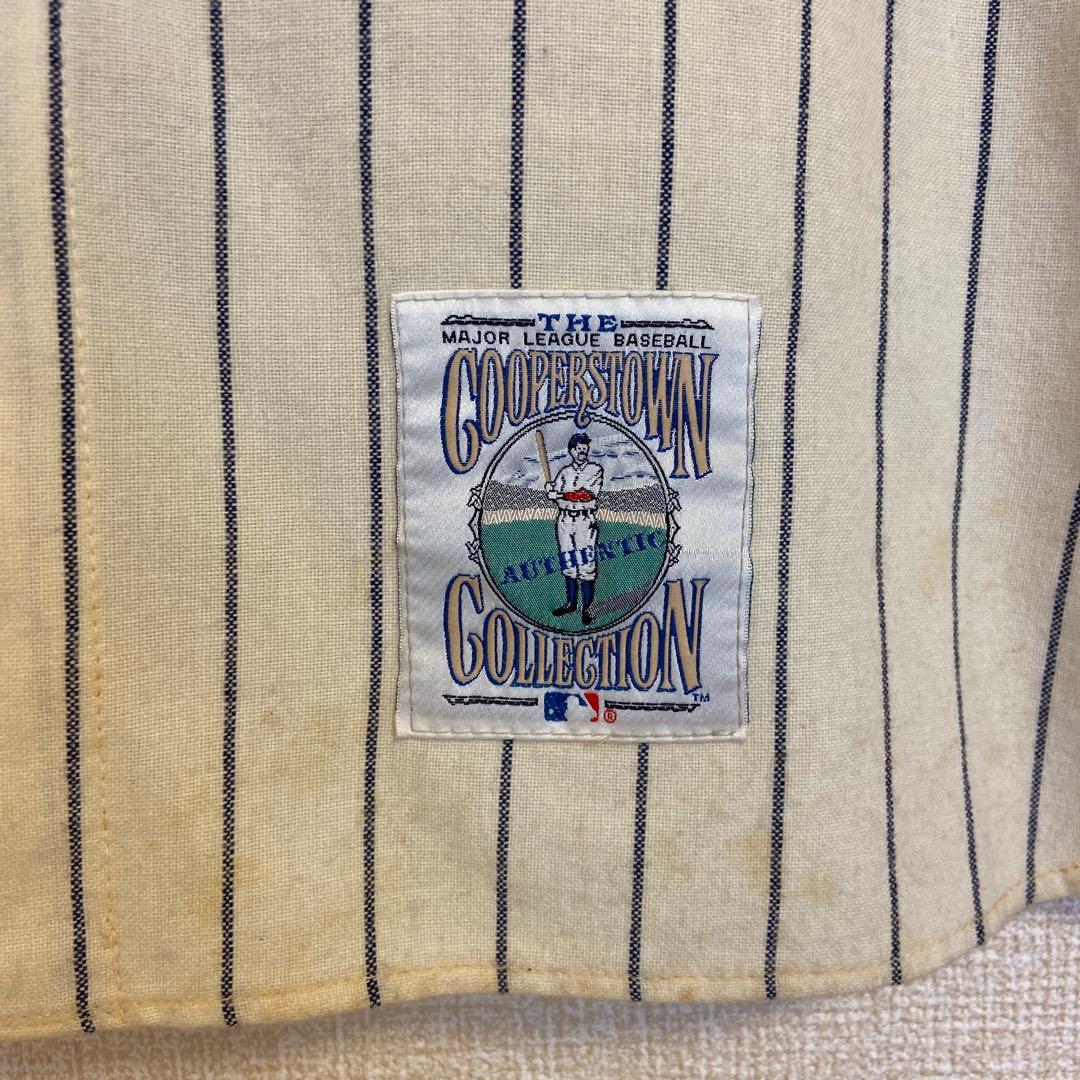 ミッチェルアンドネス オーセンティック ヤンキース ベースボールシャツ　７