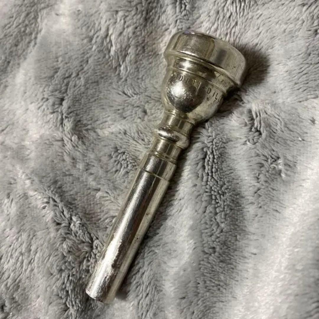 トランペットマウスピース DILLON　1 1/2C Mod.RODITI