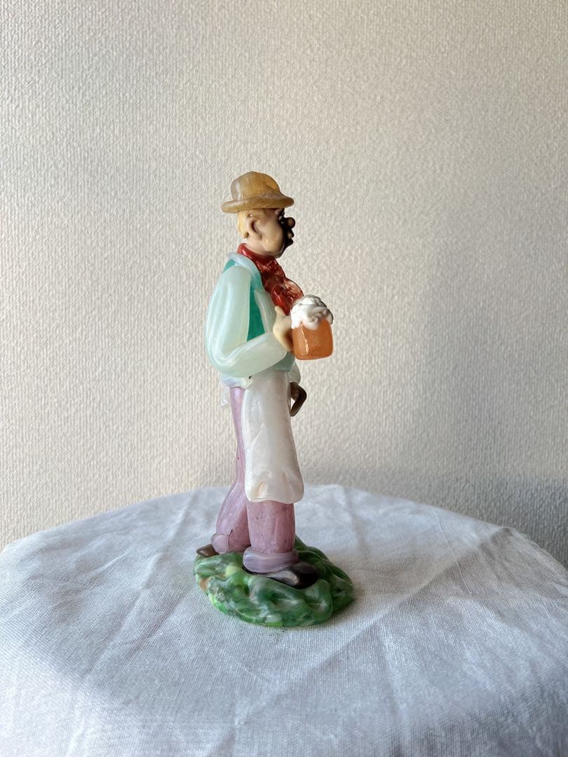 ボヘミア　 グラス製　ビール ヴィンテージ ボヘミアガラス　ビール持った人形