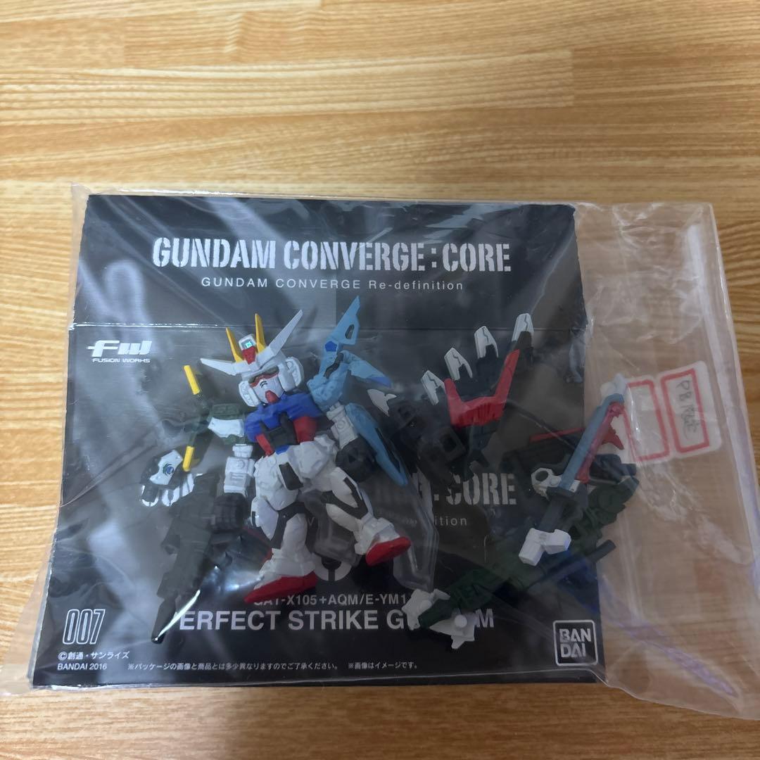 ガンダムコンバージ　CORE パーフェクトストライクガンダム　ストライクルージュ