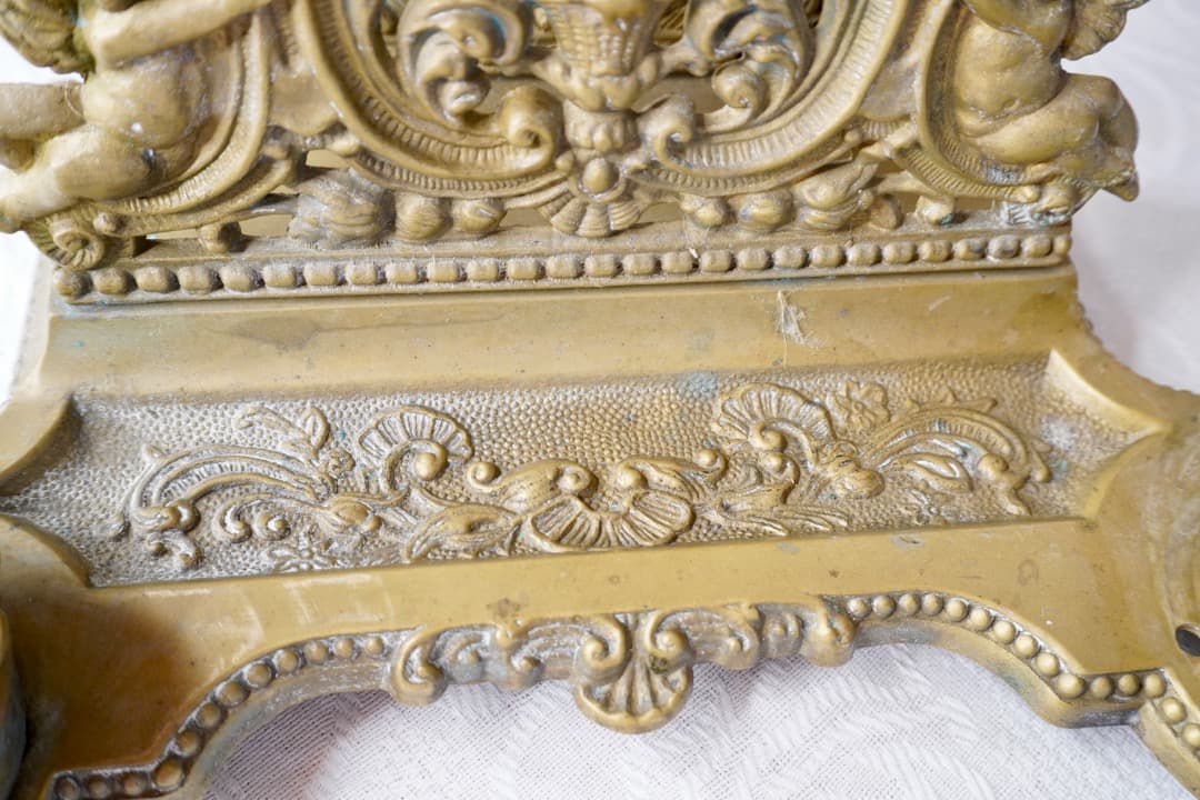 フランス アンティーク 天使と花かごのレタースタンド＆インクウェル