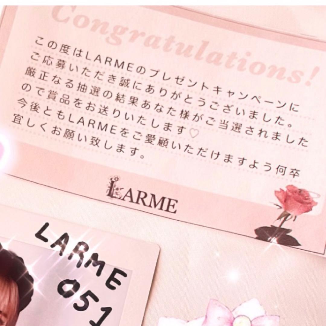 ヘラヘラ三銃士 まりな LARME 直筆サイン入りチェキ