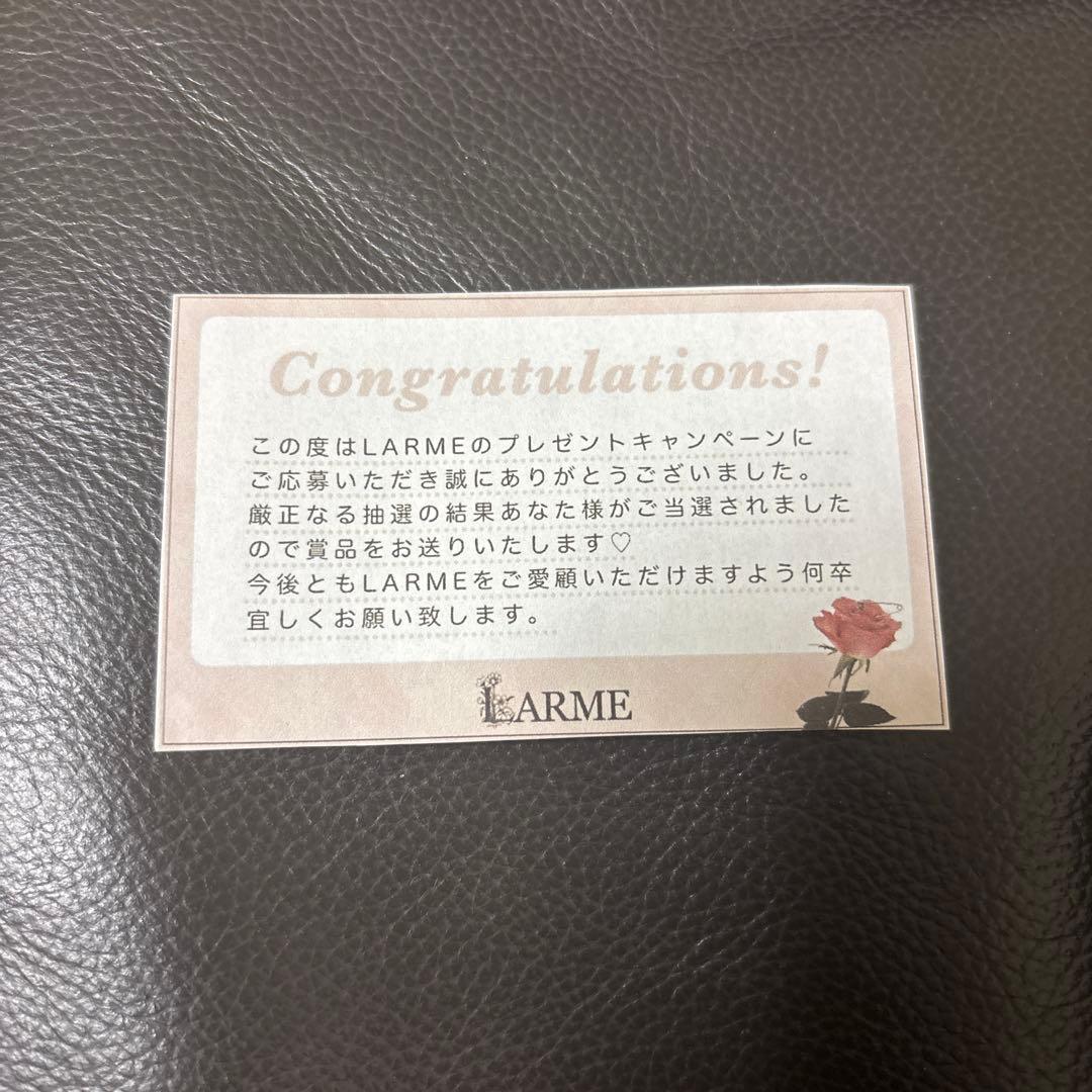 ヘラヘラ三銃士 まりな LARME 直筆サイン入りチェキ