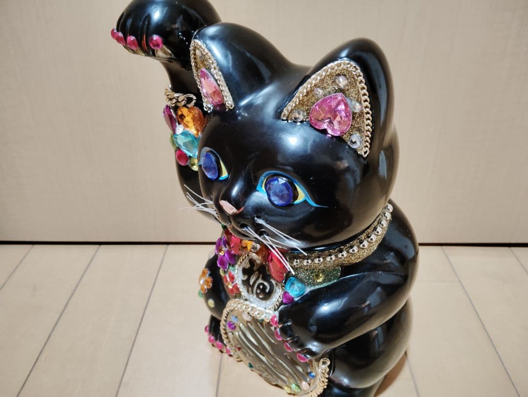 な*な様 招き猫 キラキラデコレーション 置物 黒 ブラック 貯金箱 8号27c