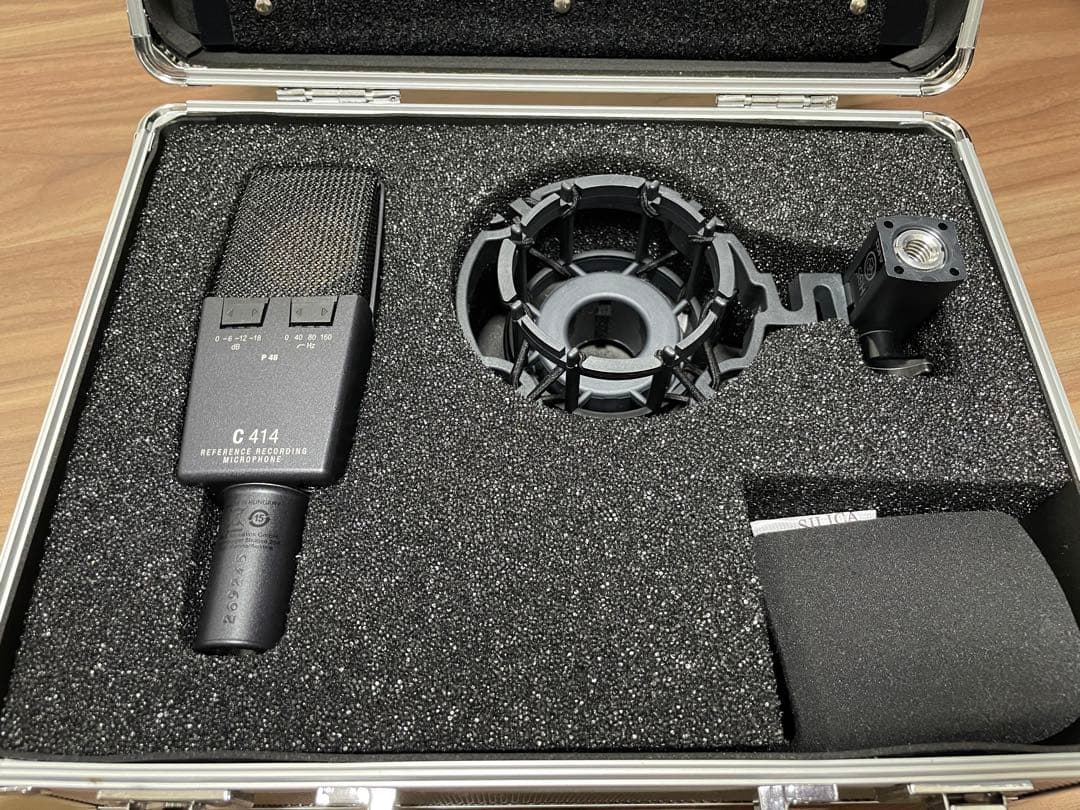 AKG C 414 コンデンサーマイク