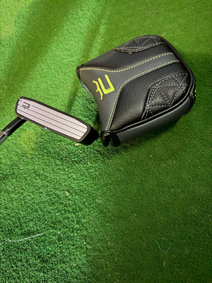 KING コブラ　NOVA-40 パター