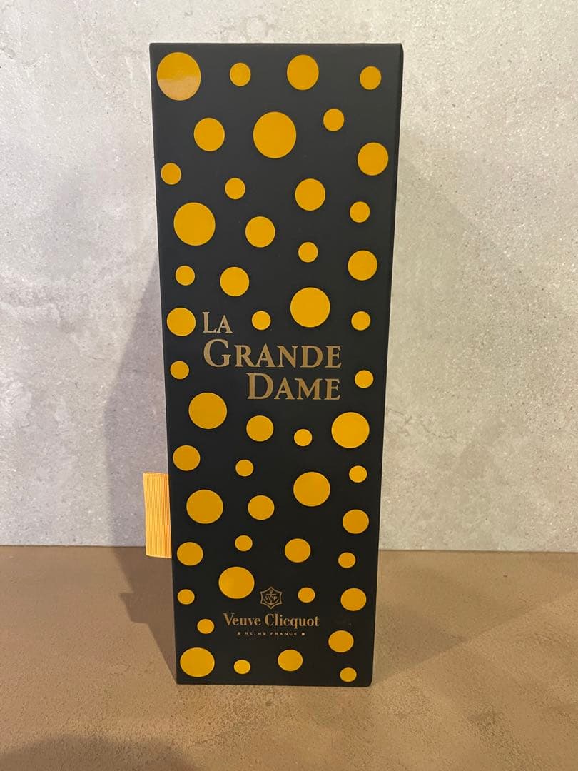 ヴーヴクリコ /ラ・ グランダム2012 草間彌生ギフトBOX