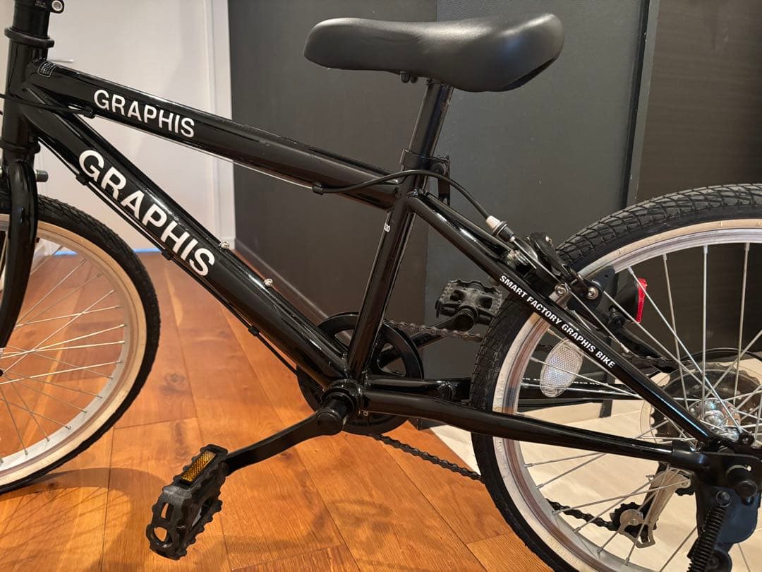 GRAPHIS BLACK 20インチ 6段変速 子供ジュニア　直接お渡し限定
