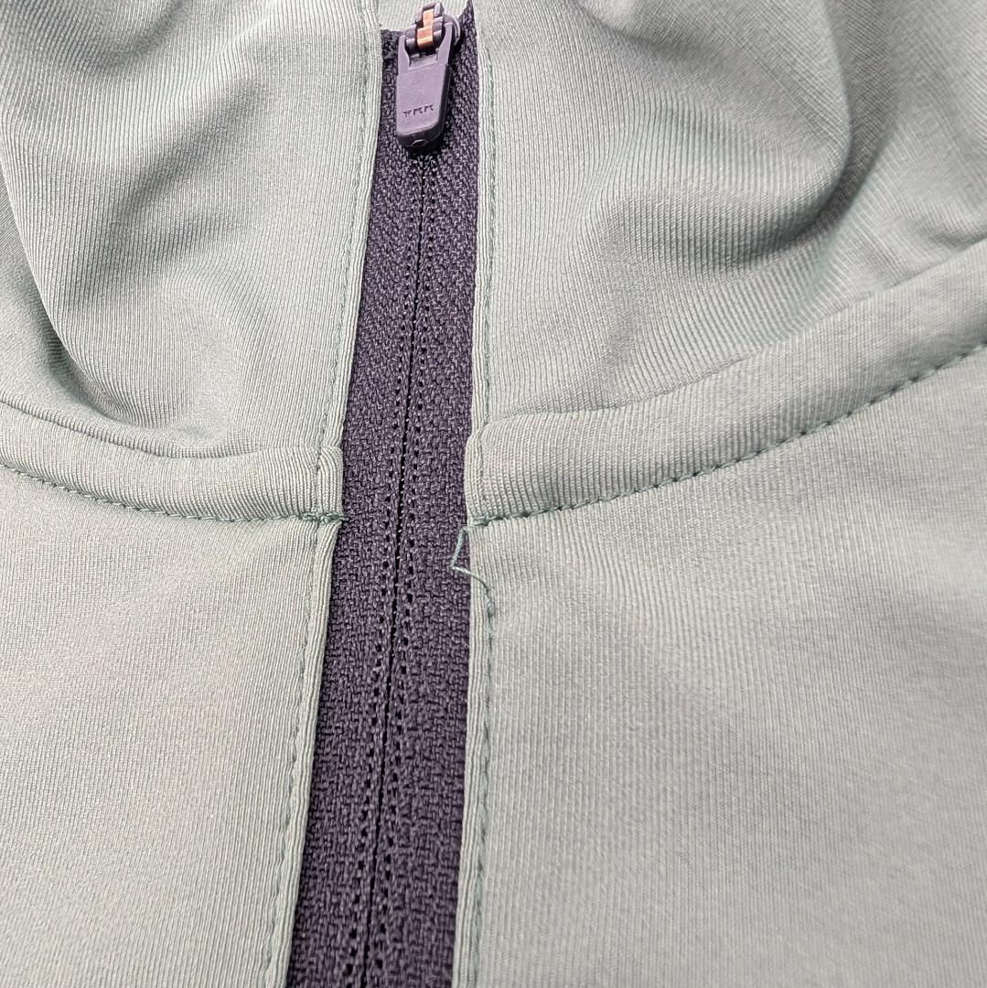 BRIEFING ブリーフィング ハーフジップ オリーブ Mサイズ