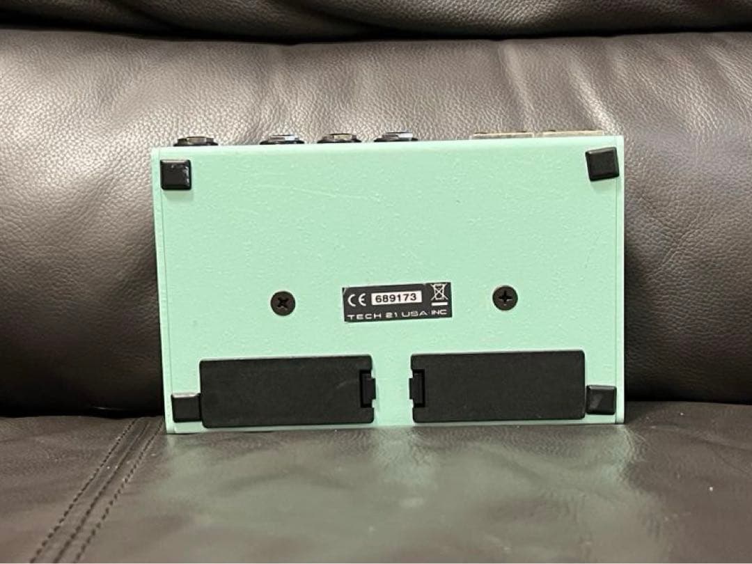 ベース TECH 21 SansAmp DI-2112