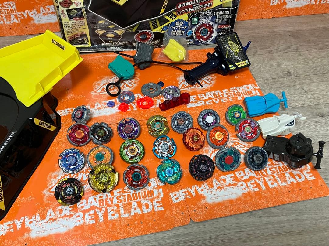 メタルファイト　ベイブレード 大量　セット　トルネード　スタジアム　ペルセウス