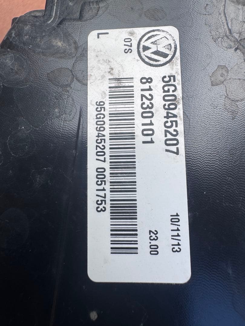 フォルクスワーゲン ゴルフ7 純正 LEDテールランプセット（左右4点）