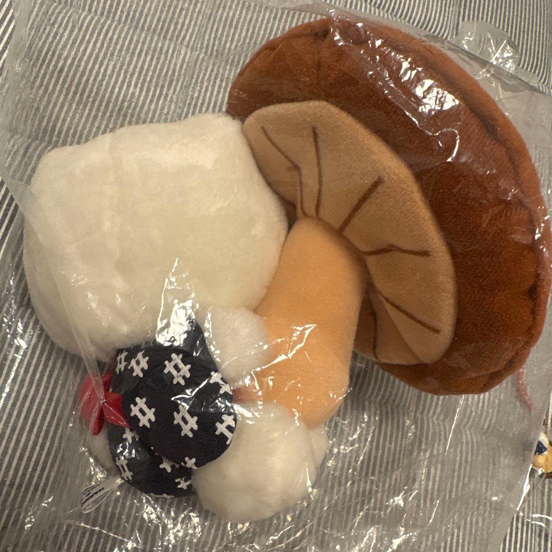ご当地キティ　しいたけ　ぬいぐるみ　キーホルダー　まとめ売り