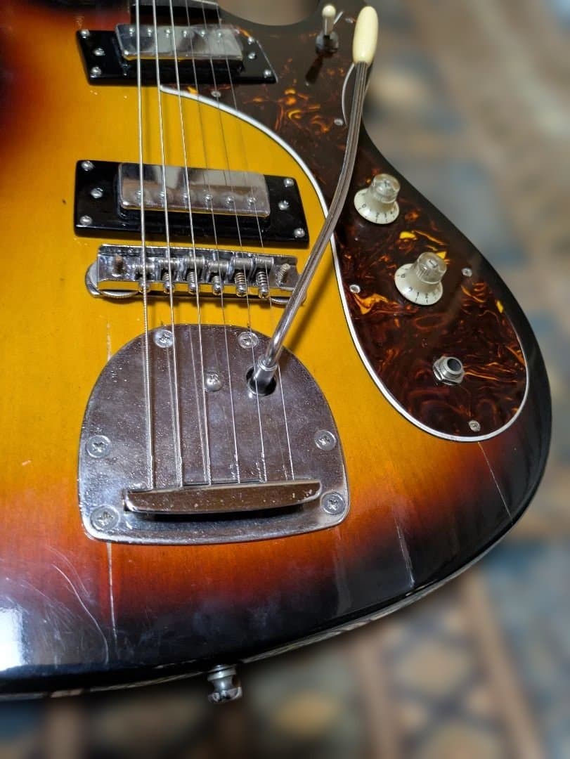 モズライト　ギター