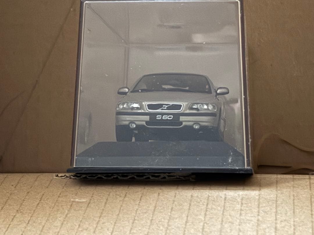MINICHAMPS Volvo S60 1/43 スケール 限定1/2304