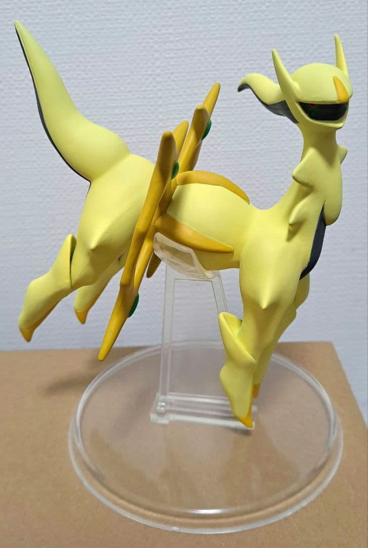 バンダイ ポケモンスケールワールド 色違いアルセウス リペイント品