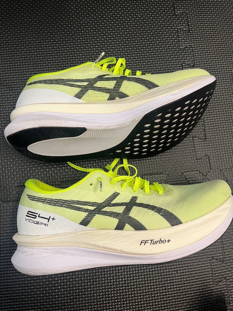 ウォーキング・ランニングウェア ASICS S4+yogiri