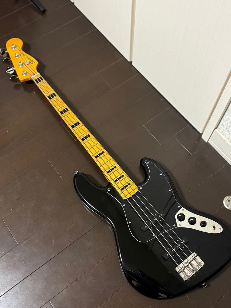 Squier ClassicVibe JazzBass スクワイヤージャズベース