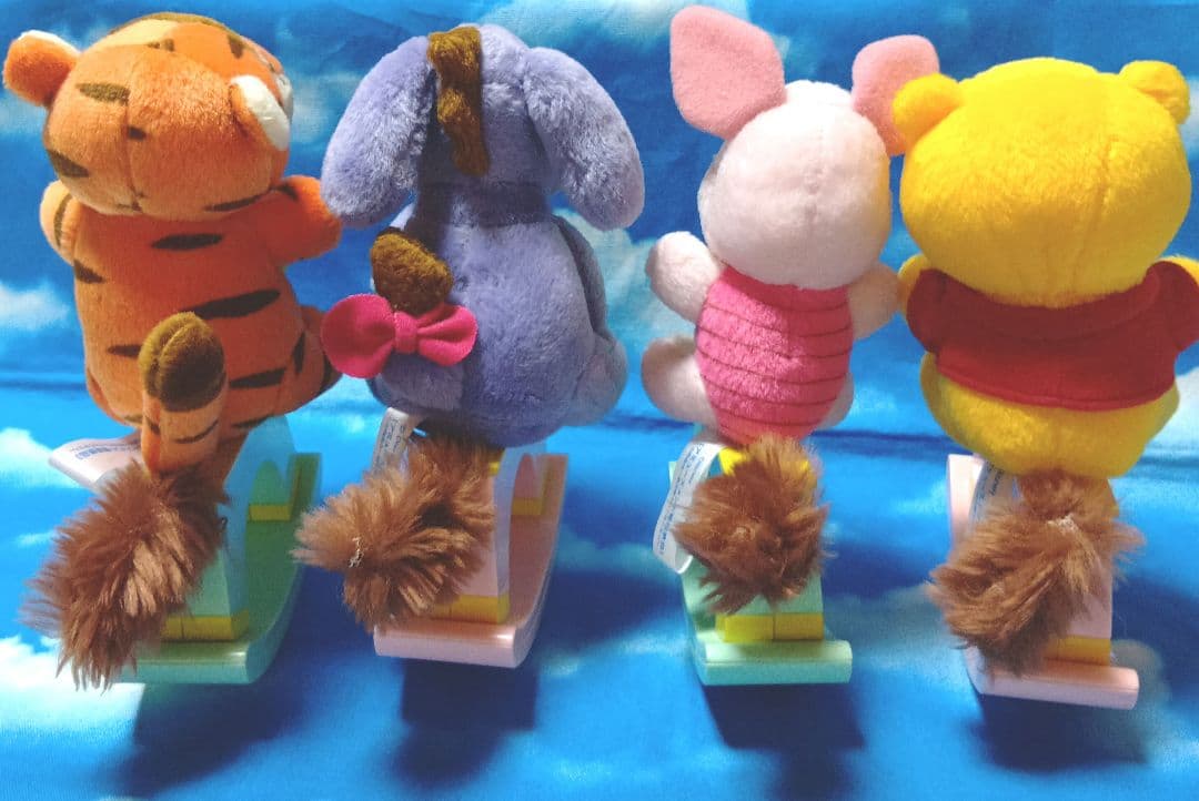 366☆くまのプーさん☆木馬にのったぬいぐるみ☆レトロ