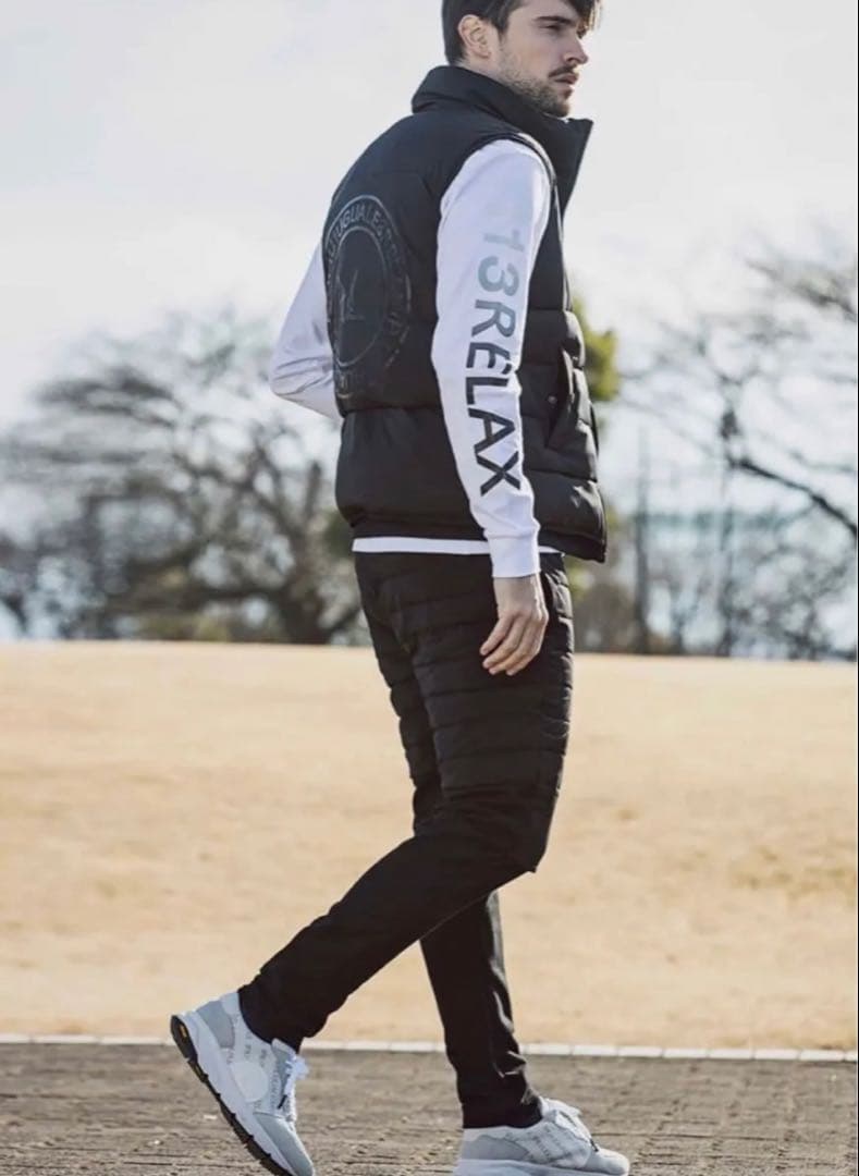 1PIU1UGUALE3 上下セットアップ　ベスト　暖パン