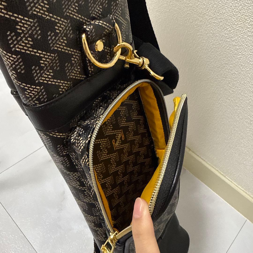 レザレクション　ゴルフスタンドサブバッグ