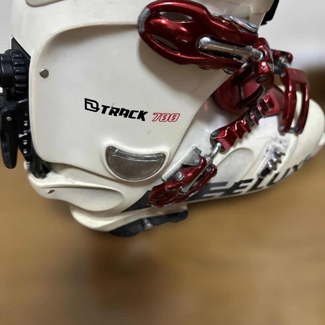 DELUKE TRACK 708 アルペンボード用ブーツ