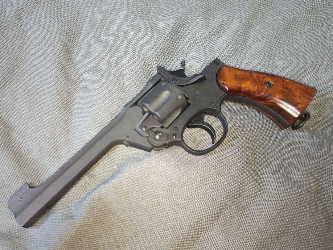 マルシン　樹脂製モデルガン　エンフィード アイアンフィニッシュ　木製グリップ