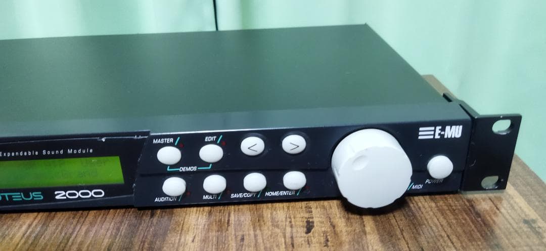 E-MU Proteus2000 　オーケストラ音色ROM2枚増設