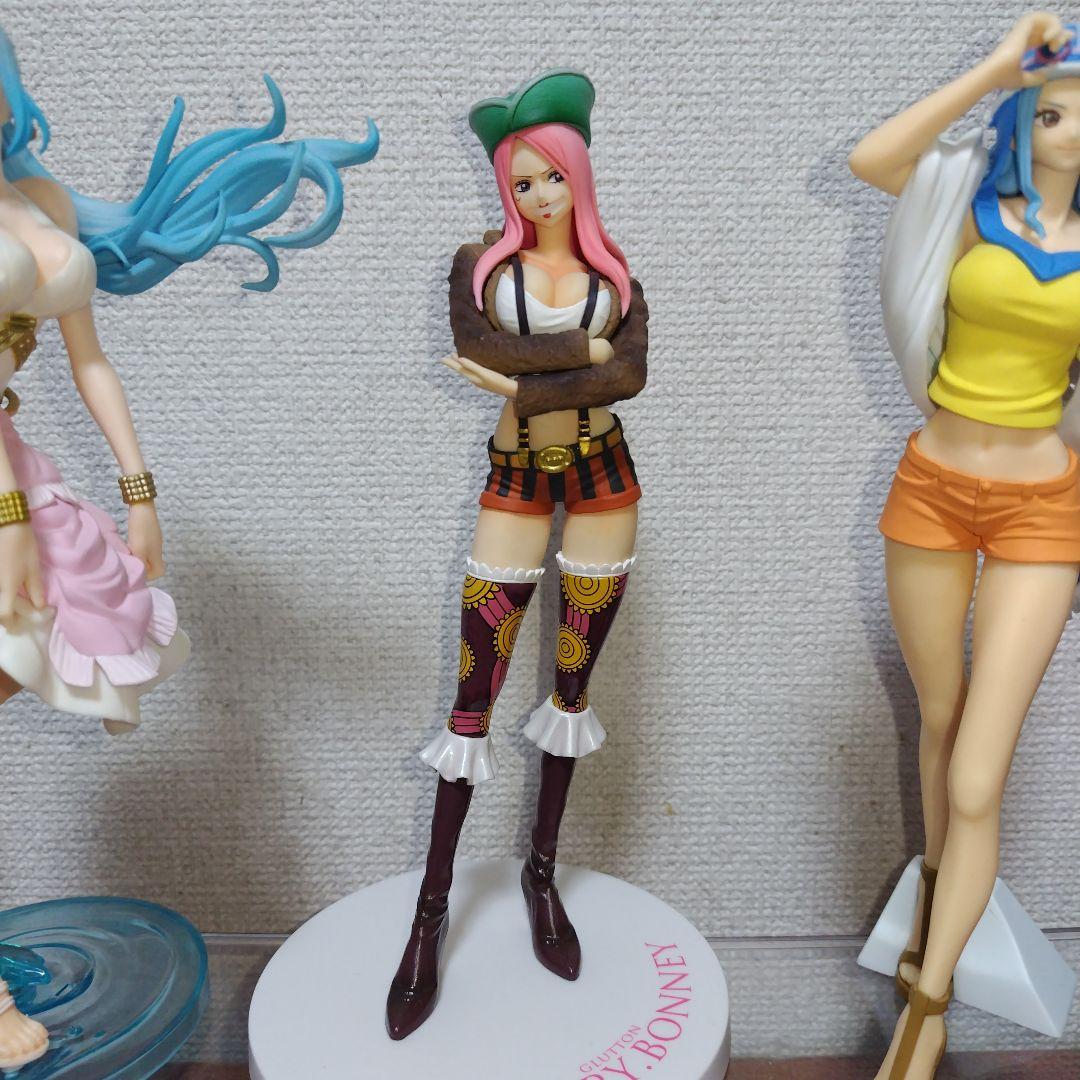 ワンピースフィギュア　一番くじ　ボニー・ビビ、DXしらほし姫　セットまとめ売り