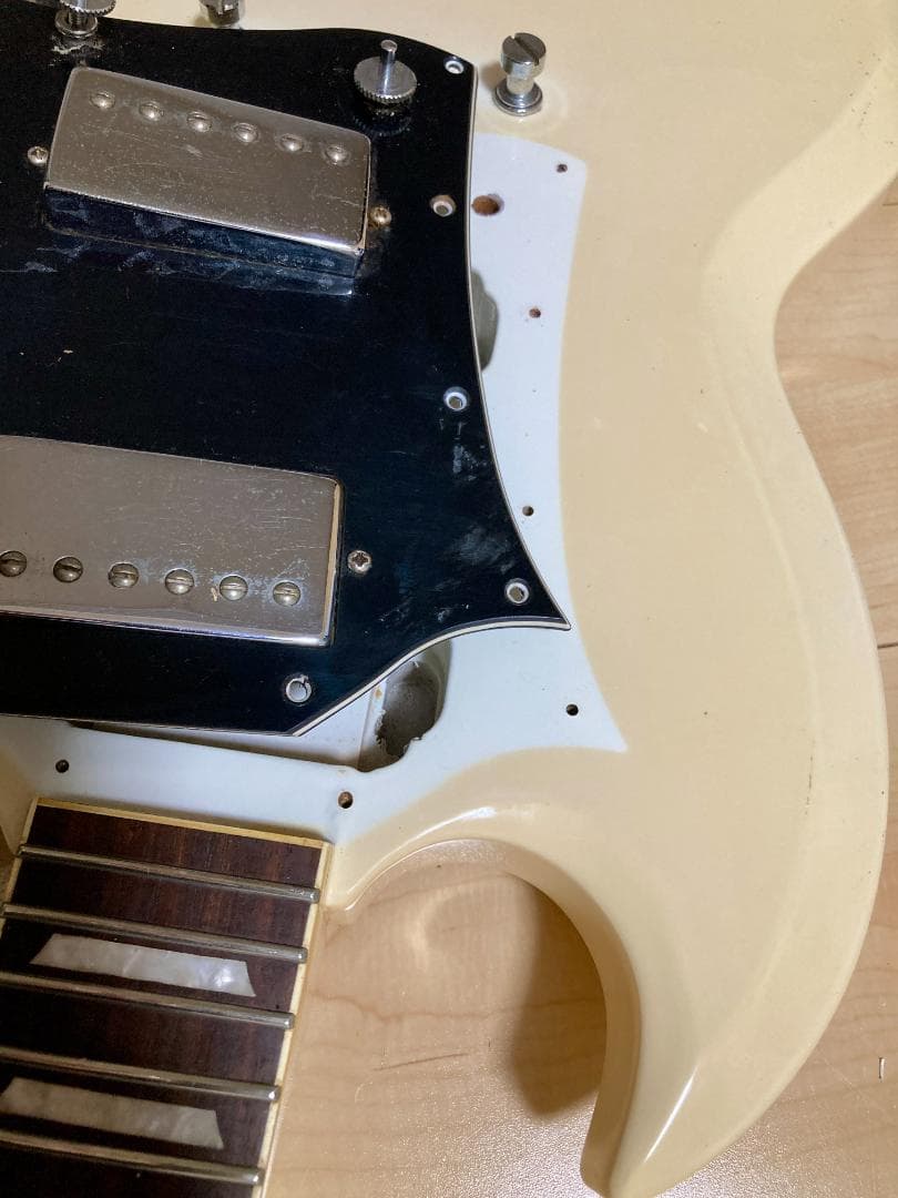 Blitz by Aria ProⅡ SG アイボリー