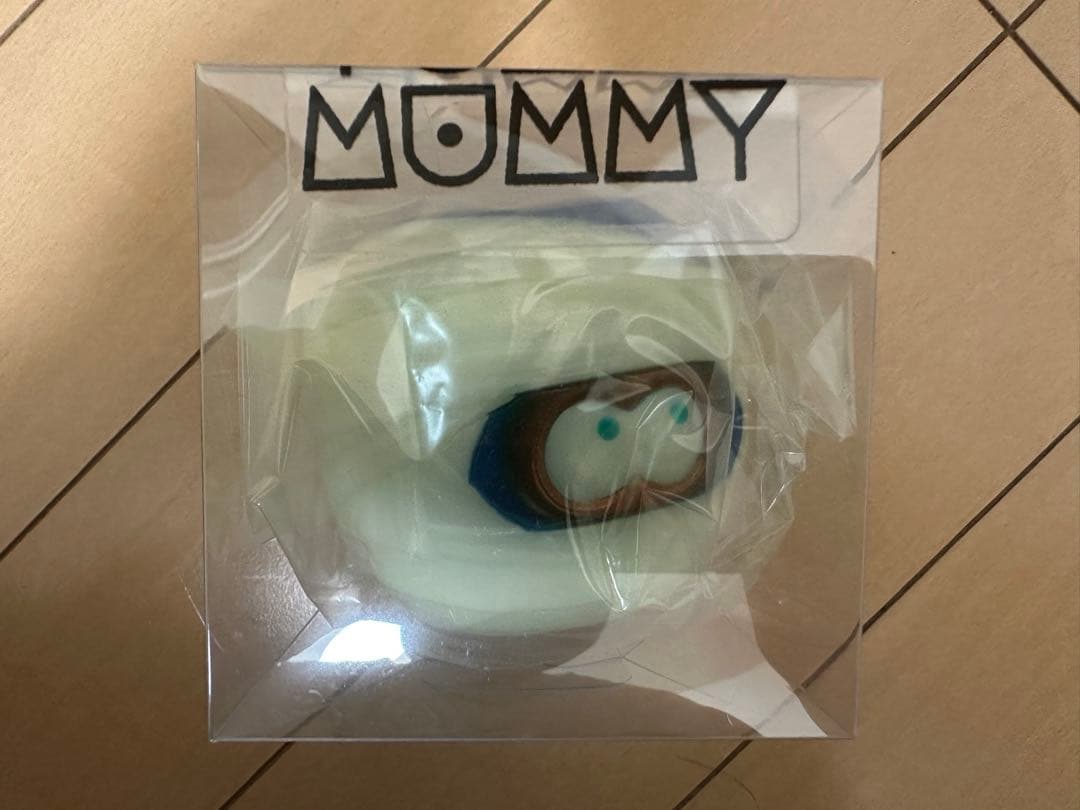 human robot yummy mummy ソフビ　蓄光