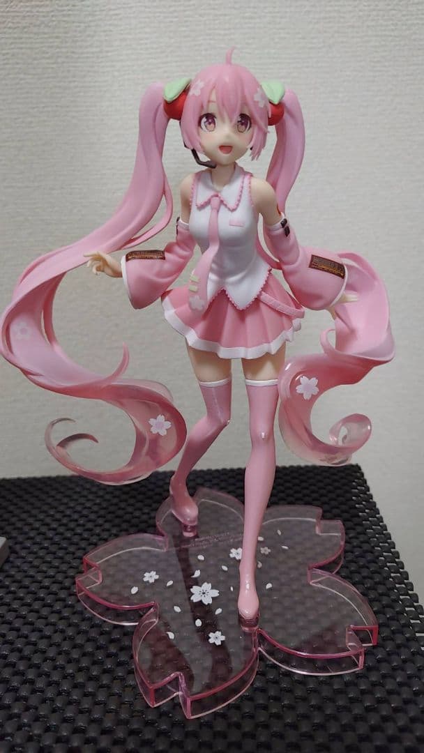 桜ミク　フィギュア 2体セット