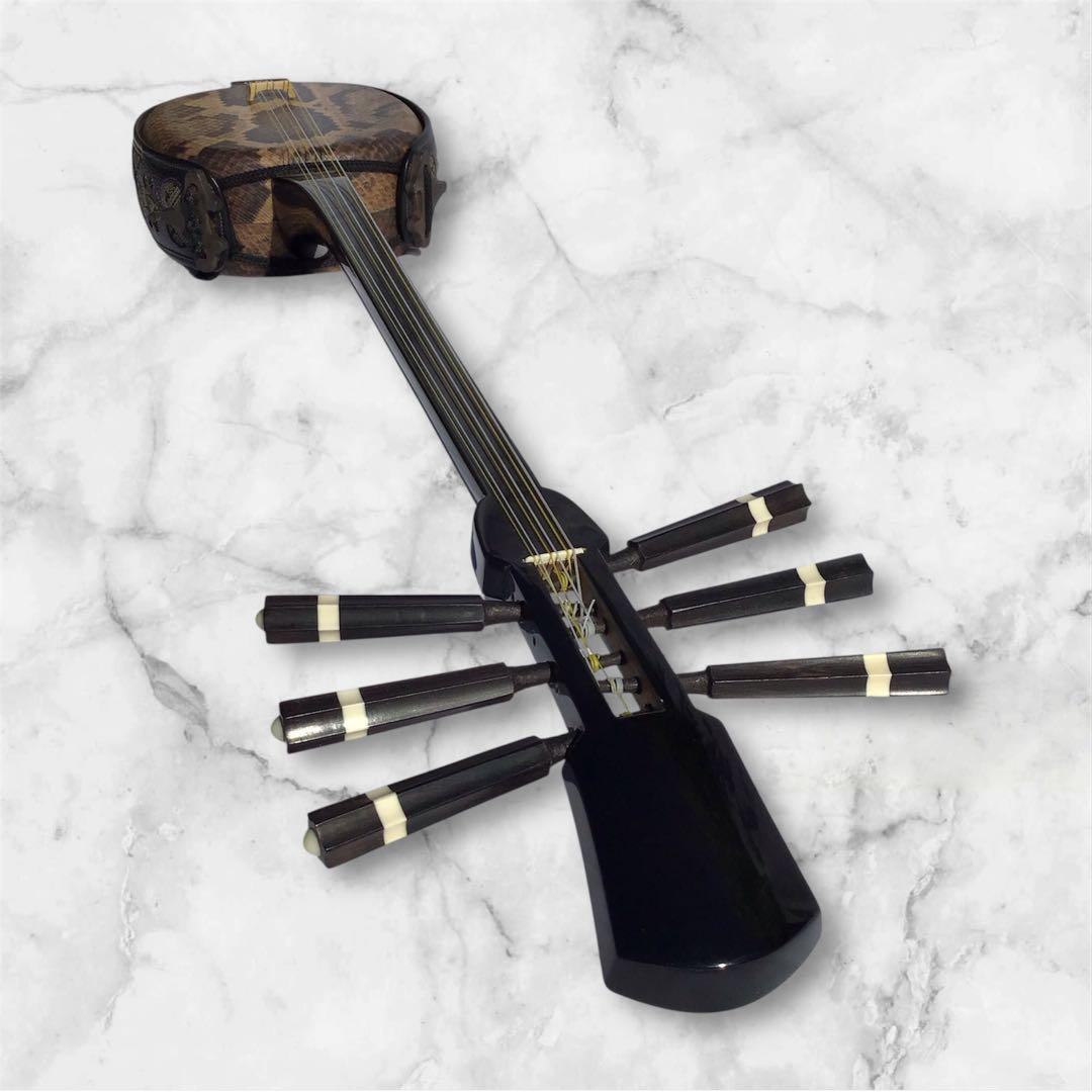 沖縄六線（南風原型） 縞黒檀製