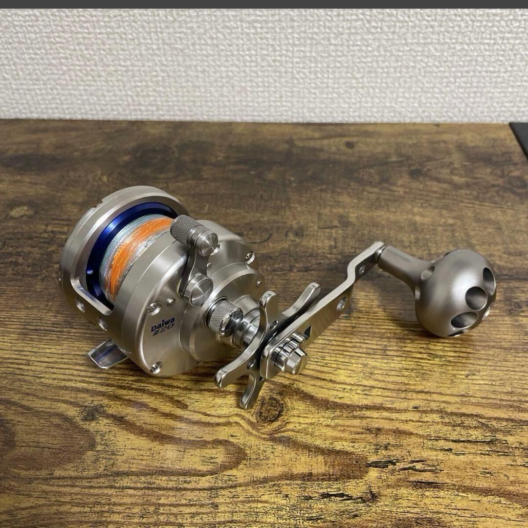 【最終値下】ダイワ　ソルティガ Z20 右巻き