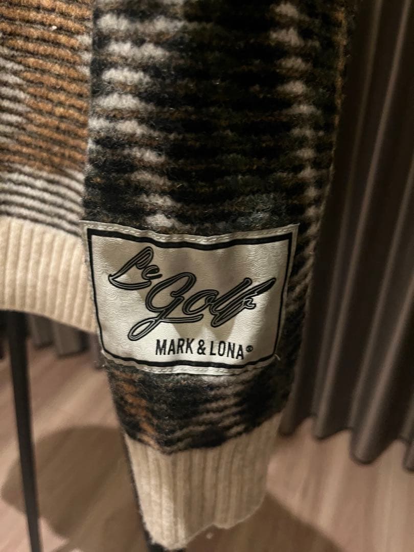 【美品】MARK&LONA（マーク＆ロナ）ジャガードクルーニット
