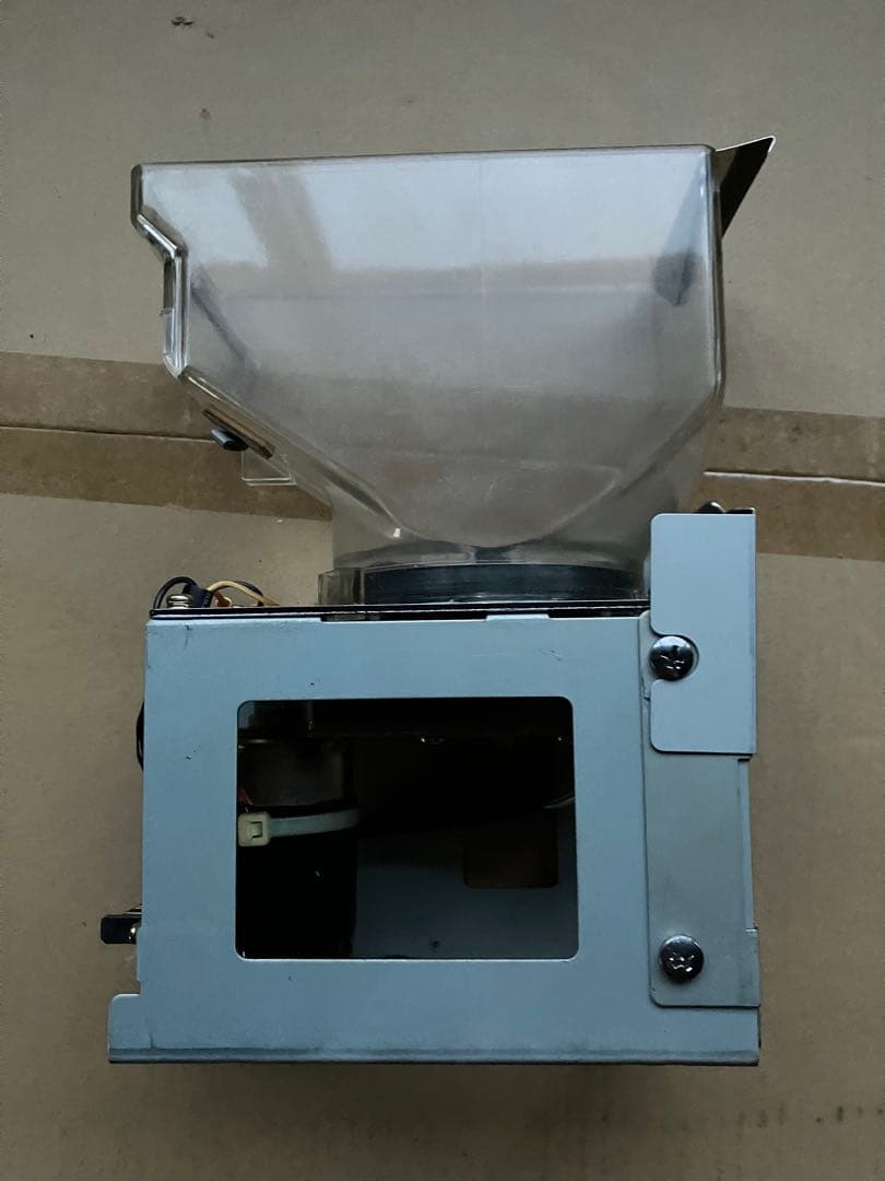 EMS-7用　30φメダルホッパー