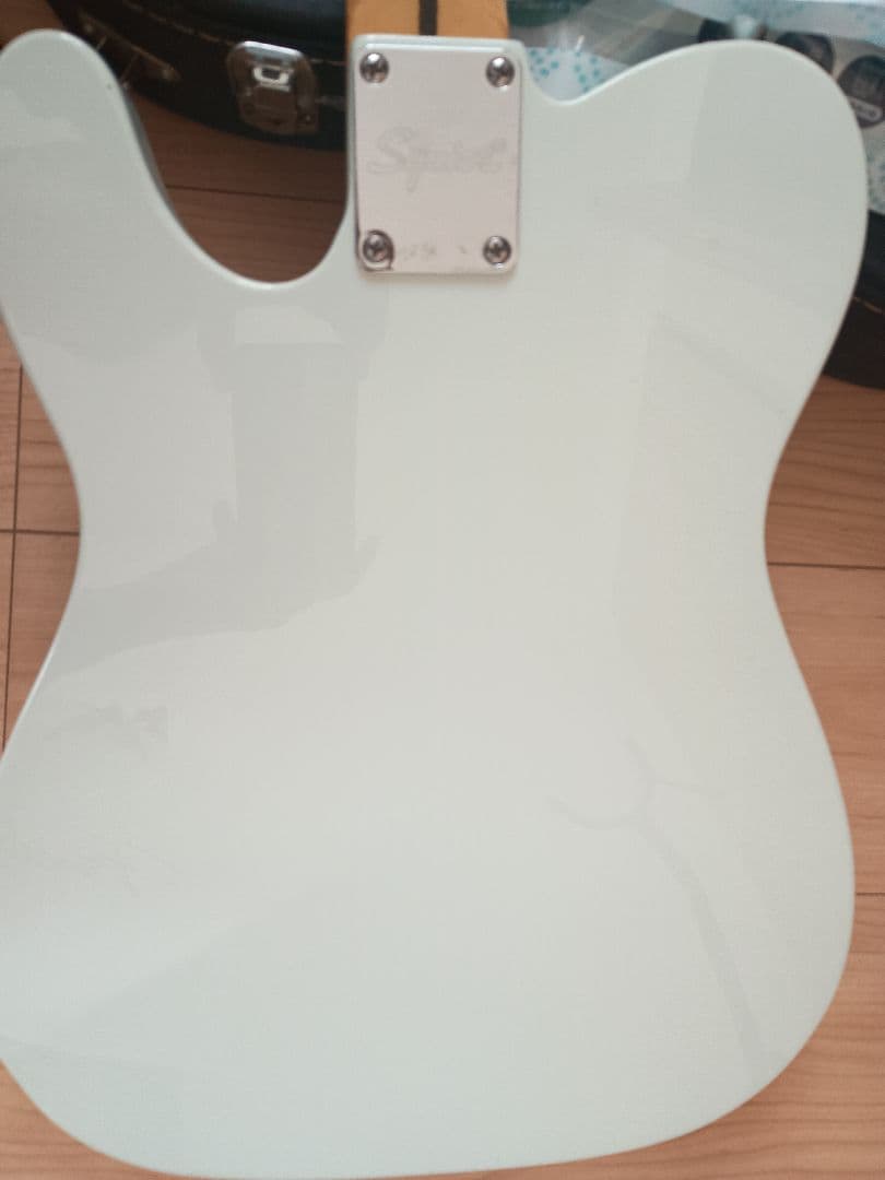 テレキャスター　FERNANDES BURNYネック　Suquierボディ