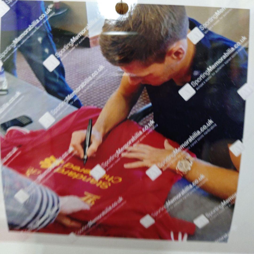 【額なし】リバプール Gerrard サイン入りユニフォーム