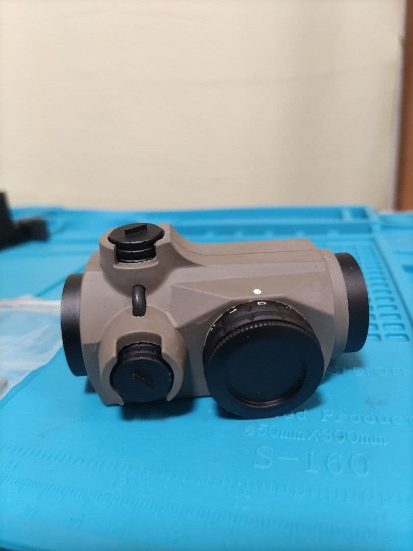 Holy warrior HD41 ドットサイト　TAN