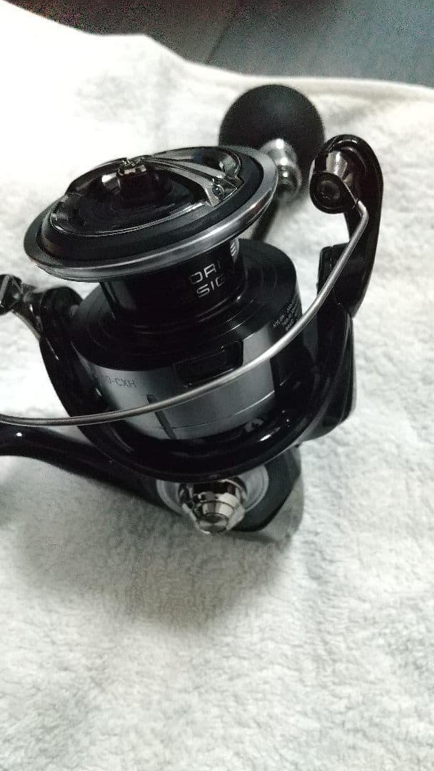 ほぼ新品　23 レグザ　LT-5000-CXH DAIWAダイワ　リール